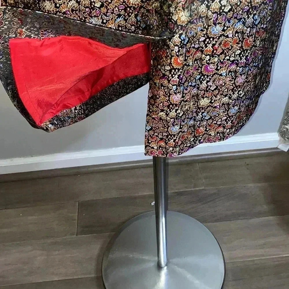 WDNY satin brocade pencil skirt - Picture 6 of 9